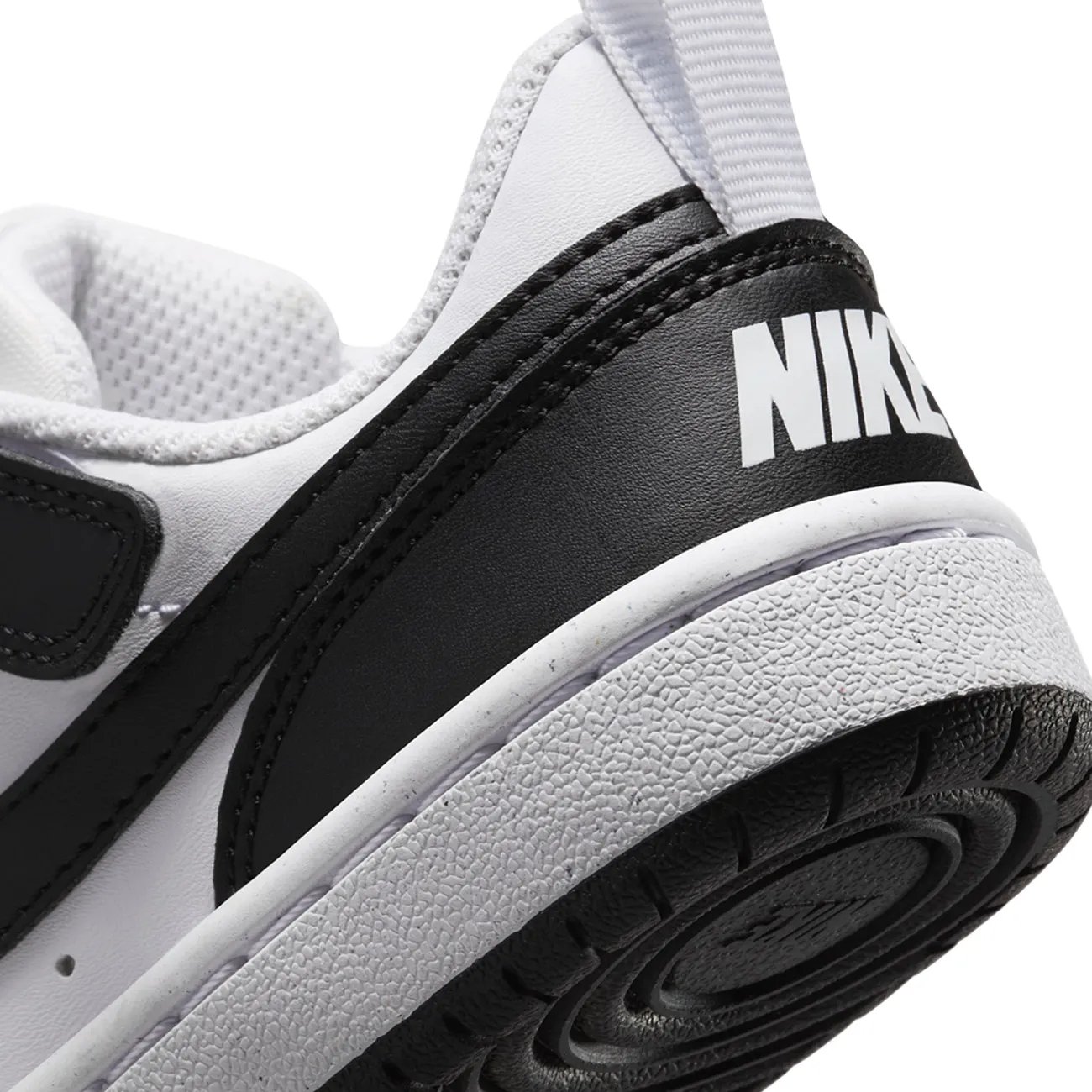 Youth Unisex Court Borough Low Recraft EL Sneaker