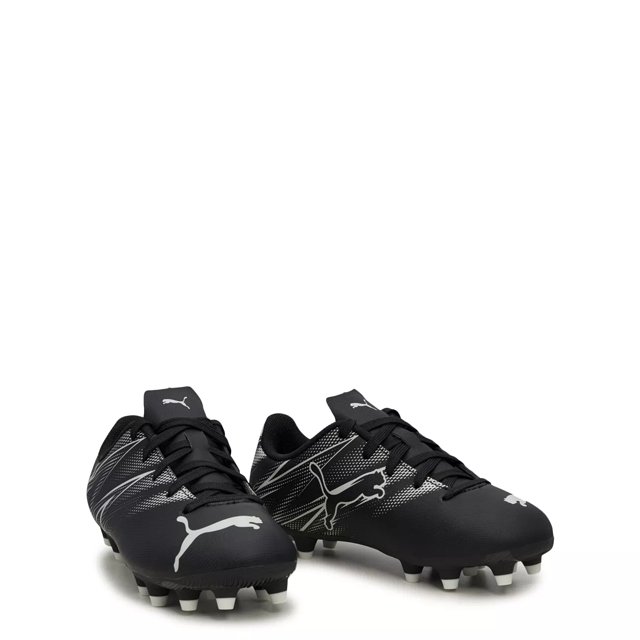 Cr7 cleats boys shop