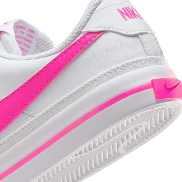 Nike sneaker pink discount