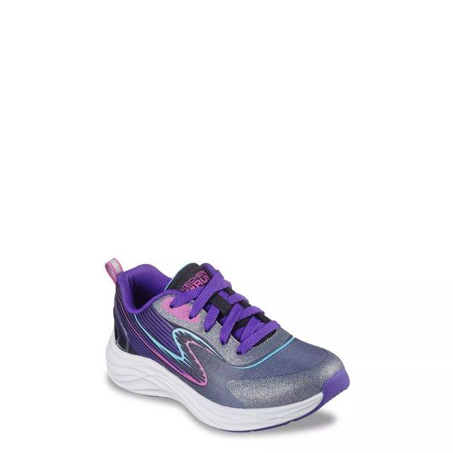 Skechers Girls Go Run Accelerate Running Shoe in Black Size 2 Medium