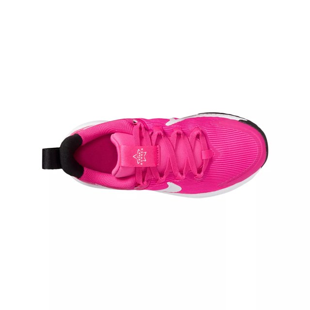 Girls nike runners clearance