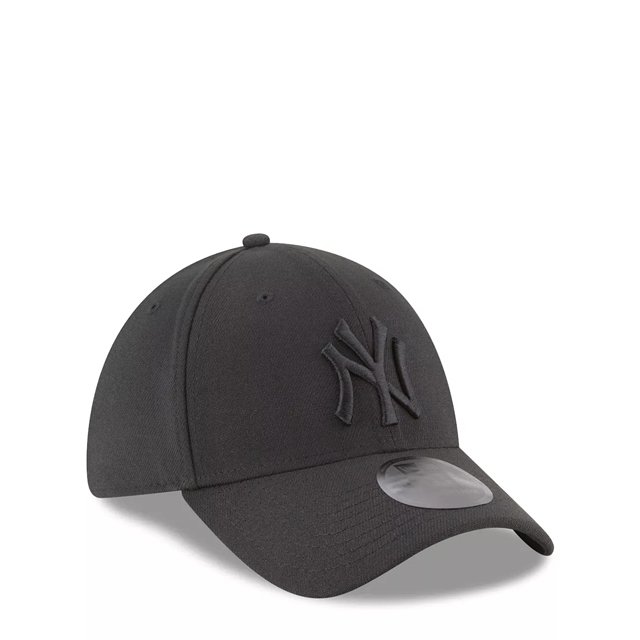 New Era New York Yankees MLB Blackout 39THIRTY Stretch Fit Cap