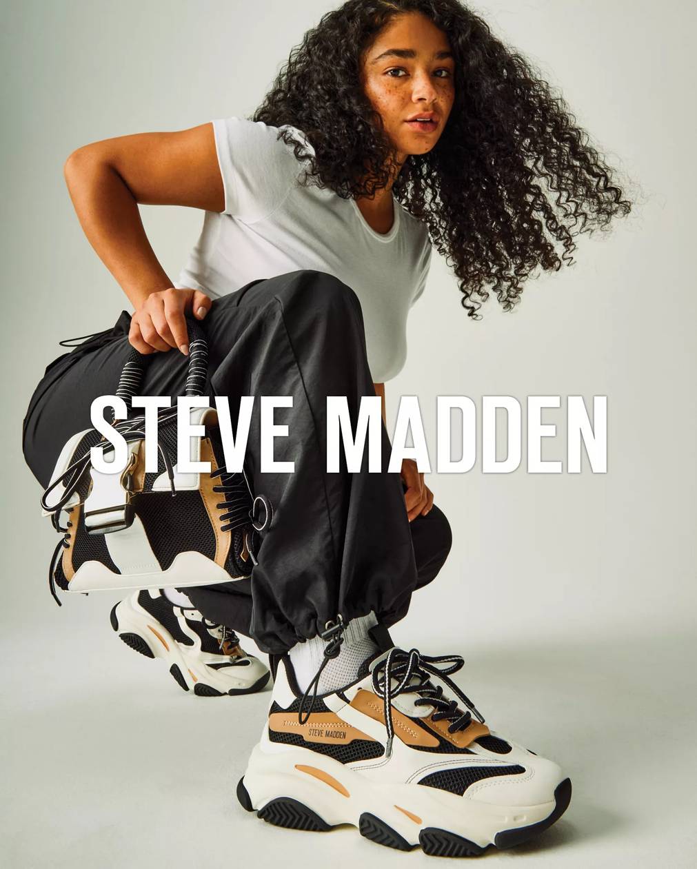 Dsw fashion deals sneakers