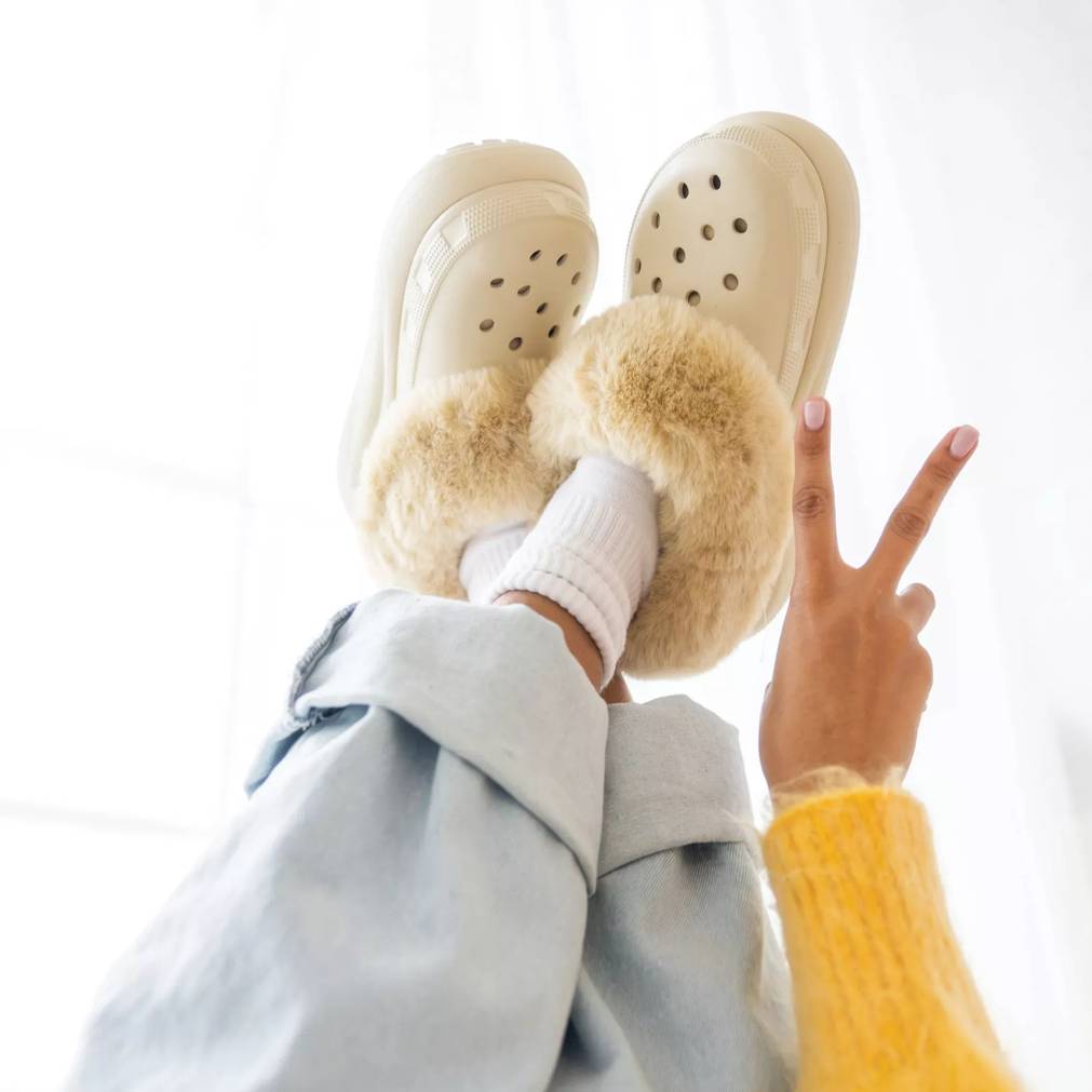 Dsw croc shoes online