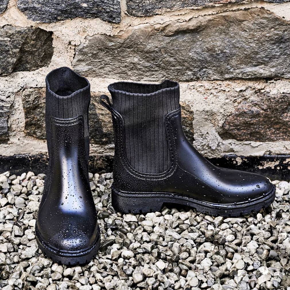 Elements sale rain boots